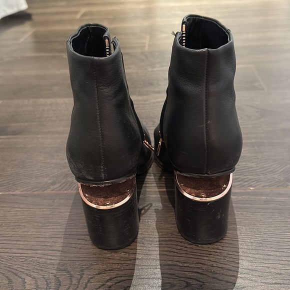 Alexander Wang cutout heeled boots - Picture 2 of 3